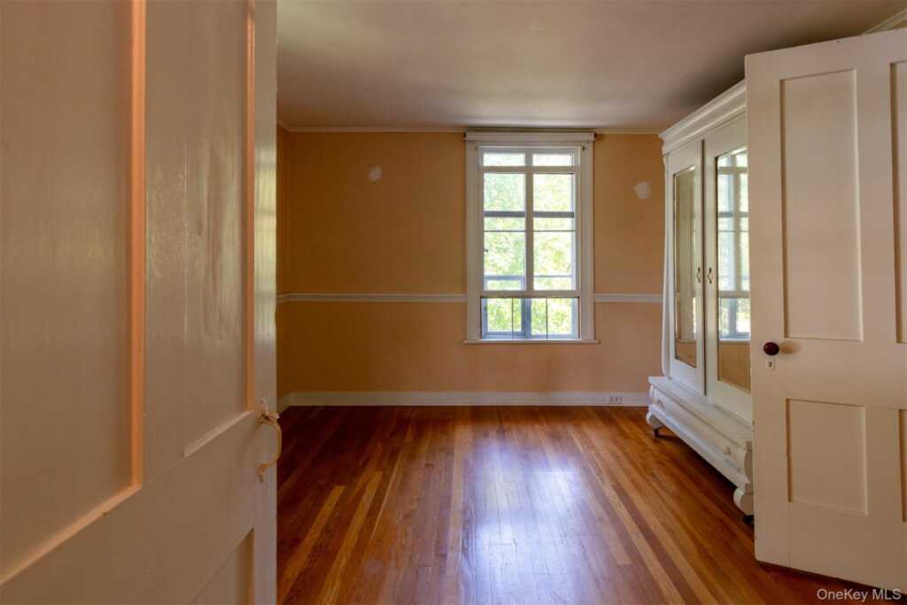 6477 Montgomery St 6477 Montgomery St, Rhinebeck, NY 12572 - Photo 18 of 24