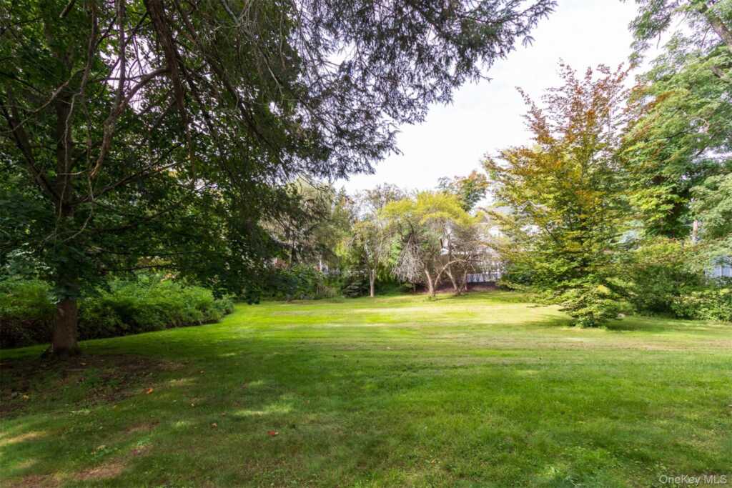 6477 Montgomery St 6477 Montgomery St, Rhinebeck, NY 12572 - Photo 23 of 24
