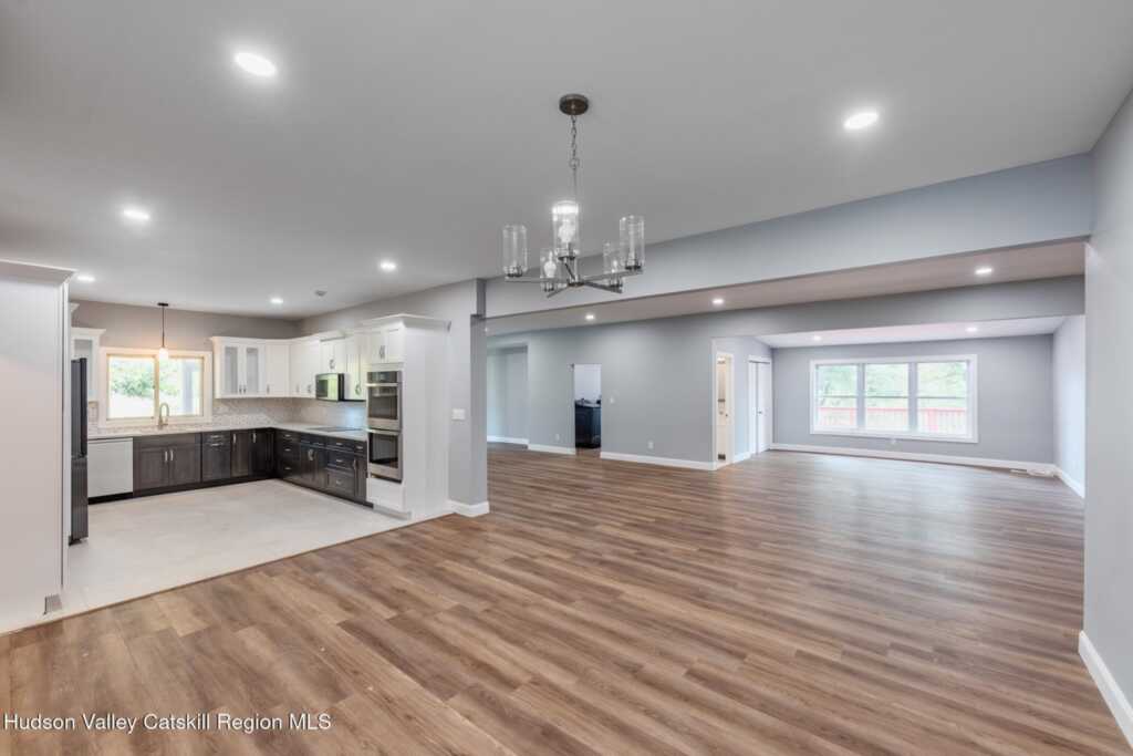 250 Sawkill Road, Kingston, NY 12401 - Photo 8 of 50