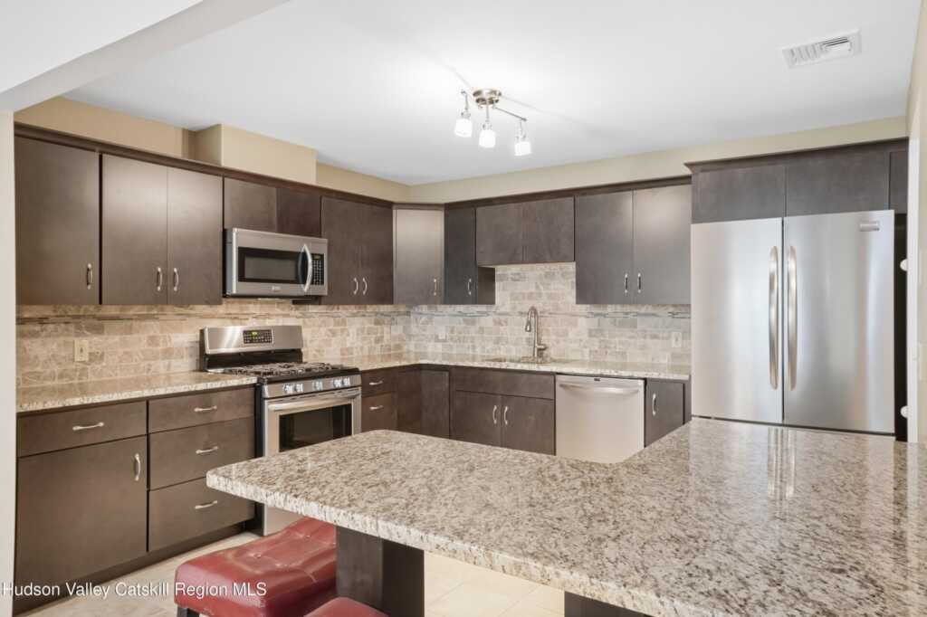 57 Twin Ponds Drive, Kingston, NY 12401 - Photo 19 of 48