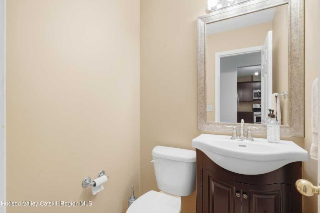 57 Twin Ponds Drive, Kingston, NY 12401 - Photo 33 of 48