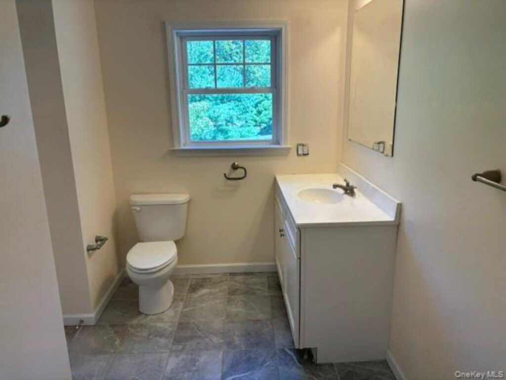 9 Bird Court, Rhinebeck, NY 12572 - Photo 24 of 29