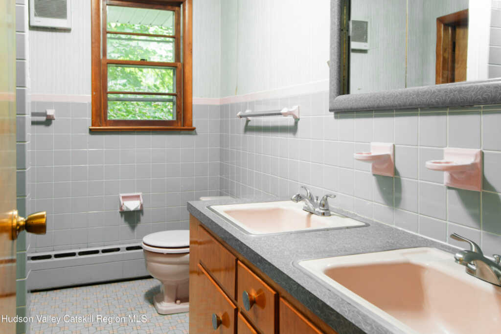 13 Edgewood Drive, New Paltz, NY 12561 - Photo 16 of 38