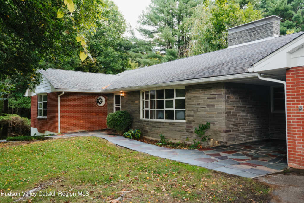 13 Edgewood Drive, New Paltz, NY 12561 - Photo 2 of 38