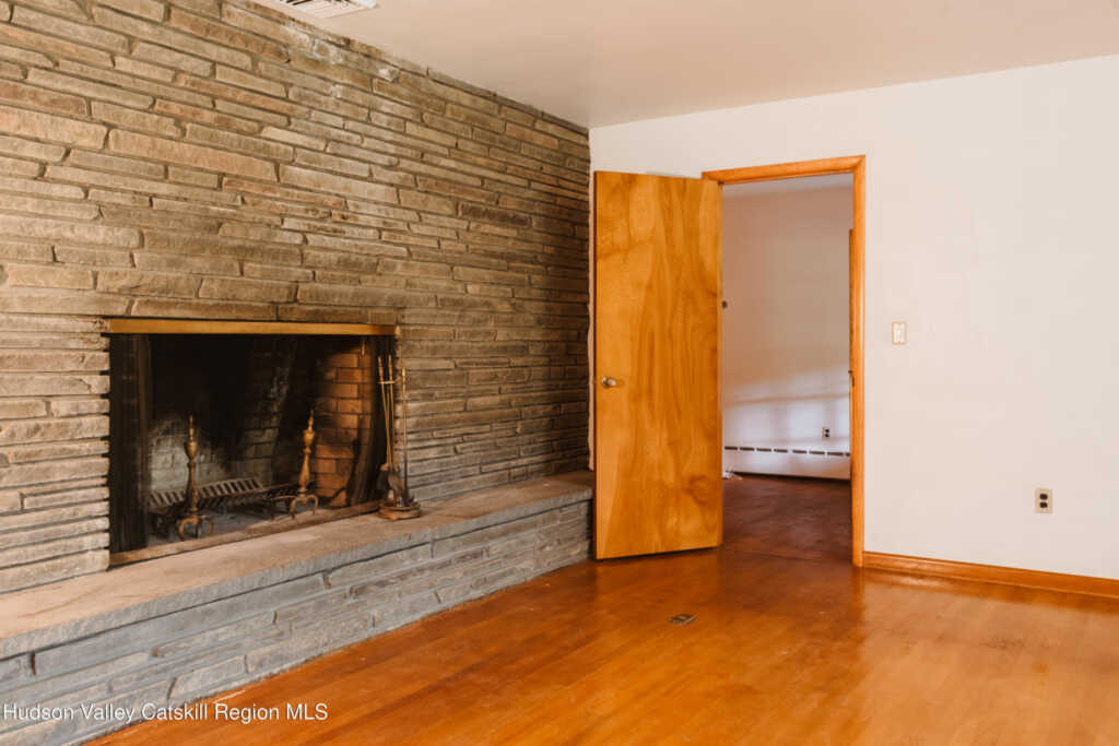 13 Edgewood Drive, New Paltz, NY 12561 - Photo 22 of 38
