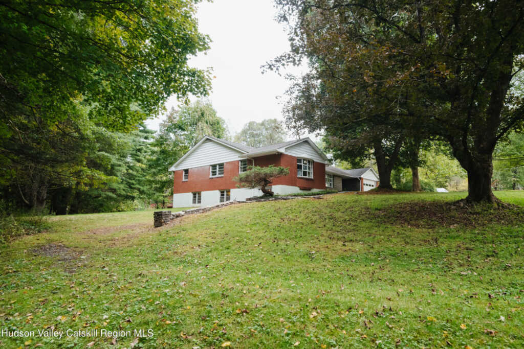 13 Edgewood Drive, New Paltz, NY 12561 - Photo 33 of 38