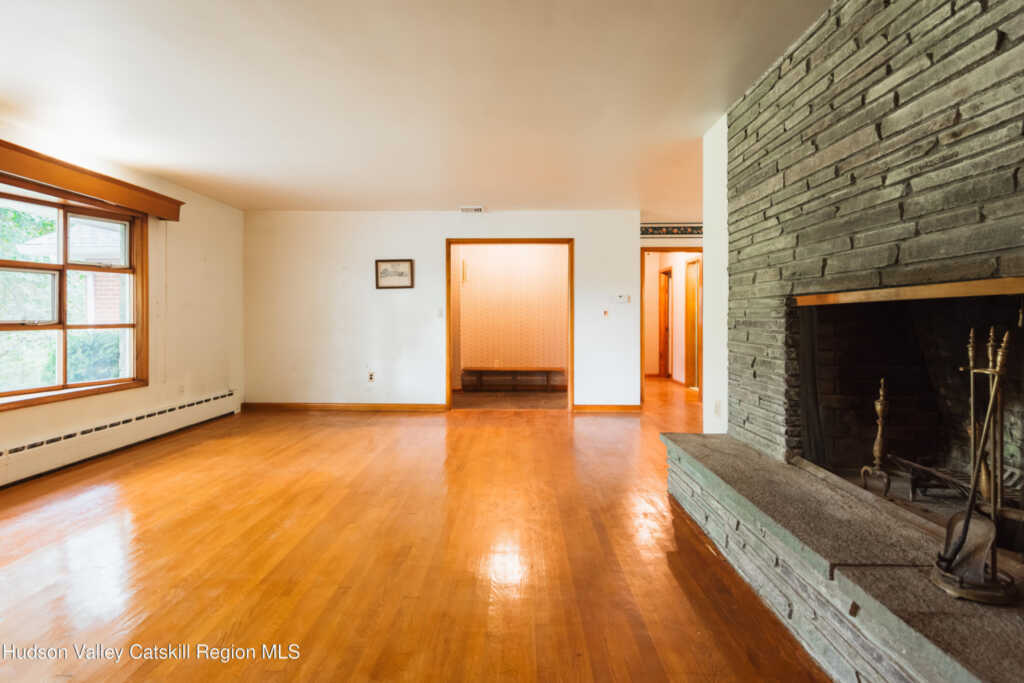 13 Edgewood Drive, New Paltz, NY 12561 - Photo 6 of 38