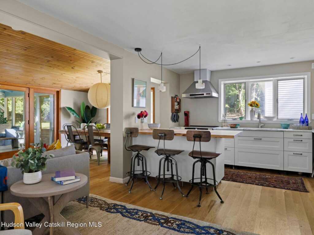 47 Van De Bogart Road, Woodstock, NY 12498 - Photo 2 of 46