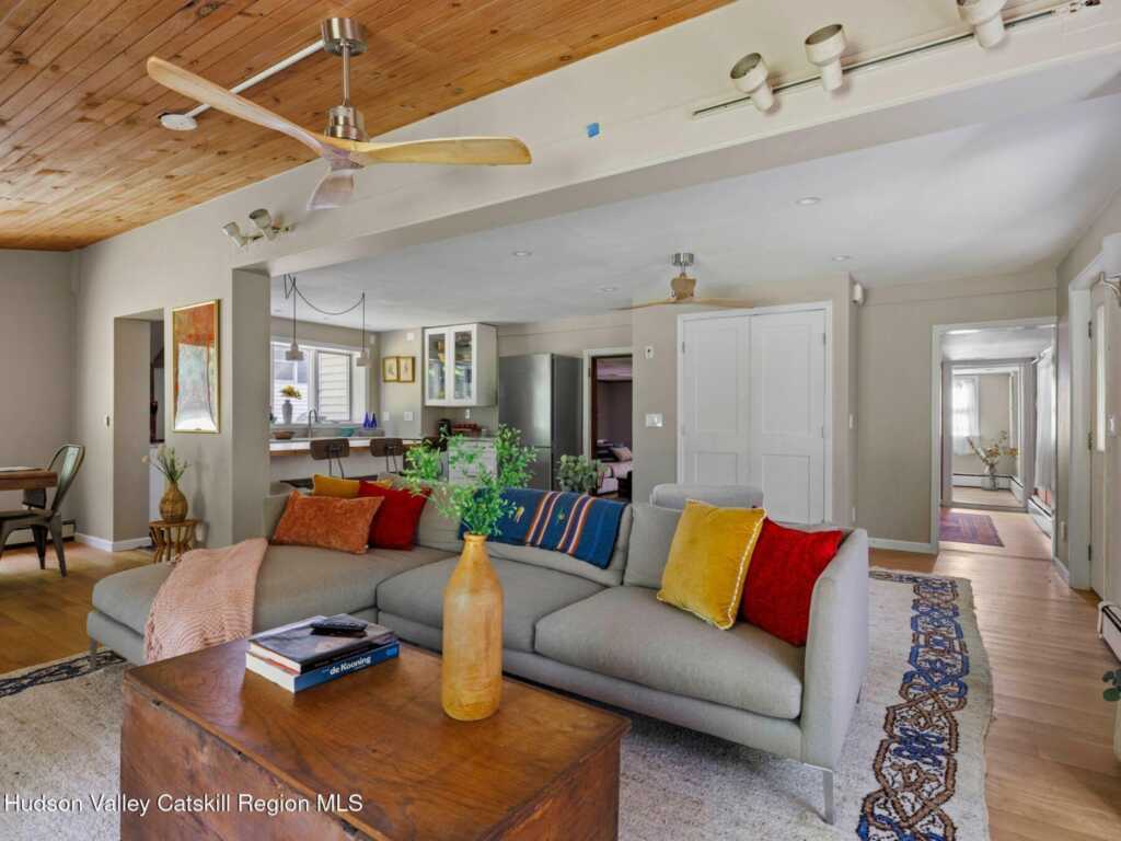 47 Van De Bogart Road, Woodstock, NY 12498 - Photo 6 of 46