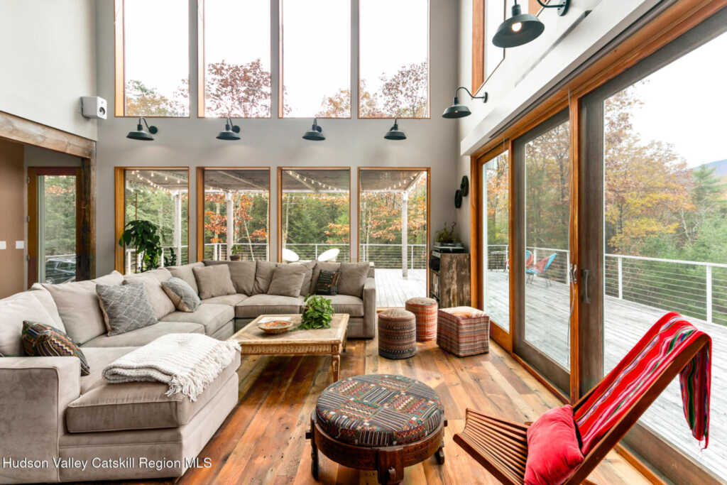59 Windbourne Lane, Saugerties, NY 12477 - Photo 4 of 50