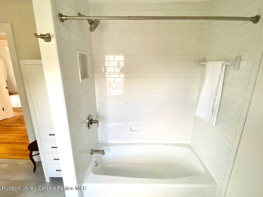 127 Emerson Street, Kingston, NY 12401 - Photo 28 of 46