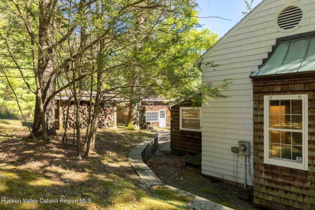 2673 Glasco Turnpike, Woodstock, NY 12498 - Photo 5 of 50