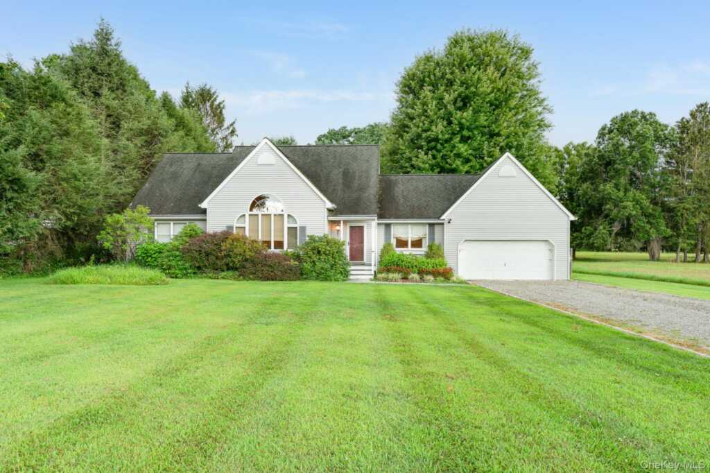 66 Mulberry Street, Rhinebeck, NY 12572