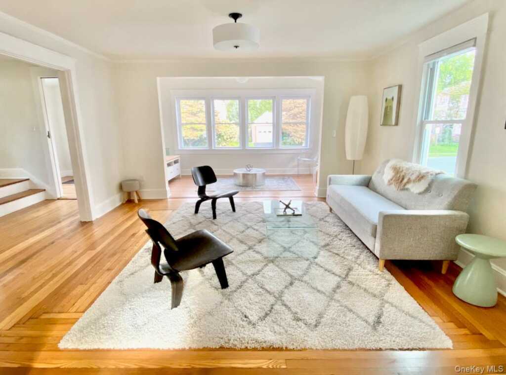 127 Emerson Street, Kingston, NY 12401 - Photo 4 of 44