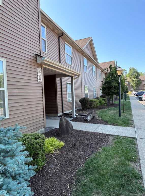 25 Henry W Dubios Drive, Unit #36, New Paltz, NY 12561