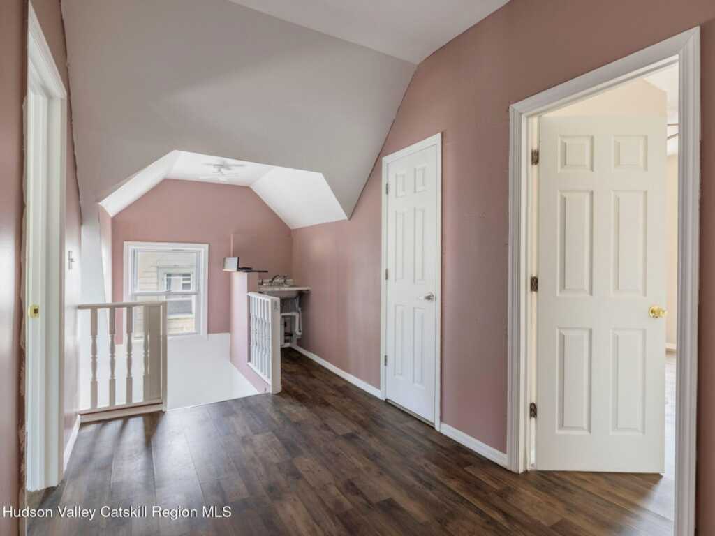 148 Downs Street, Kingston, NY 12401 - Photo 25 of 39