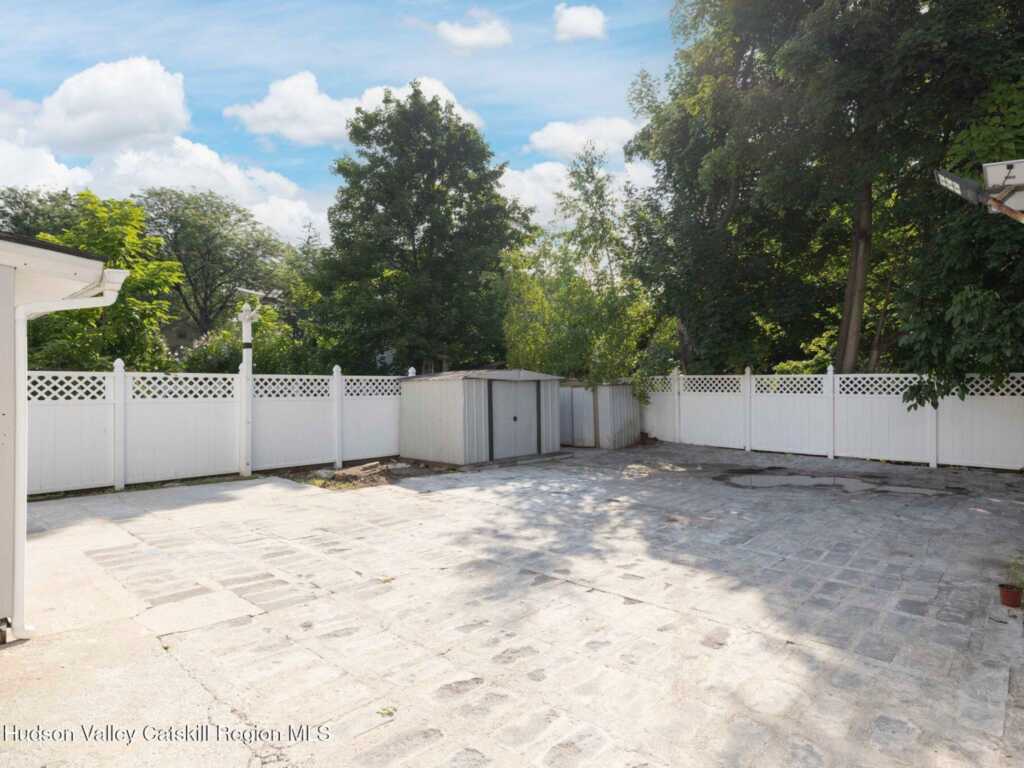 148 Downs Street, Kingston, NY 12401 - Photo 33 of 39