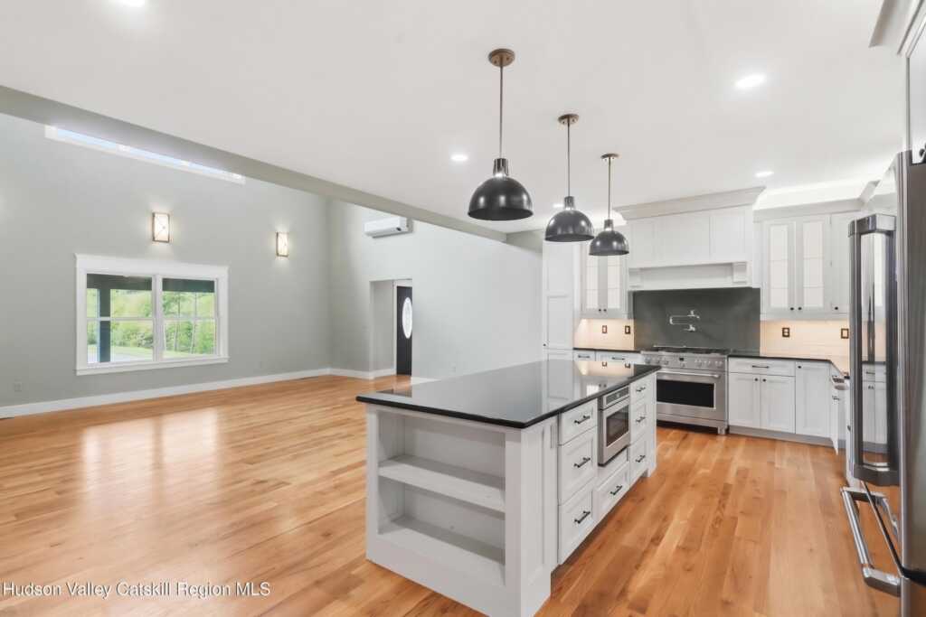 4390 New York 32, Catskill, NY 12414 - Photo 7 of 50