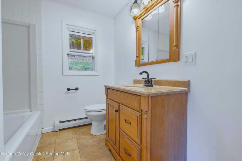 145 Linderman Avenue, Kingston, NY 12401 - Photo 10 of 26