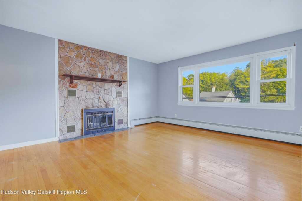 145 Linderman Avenue, Kingston, NY 12401 - Photo 7 of 26
