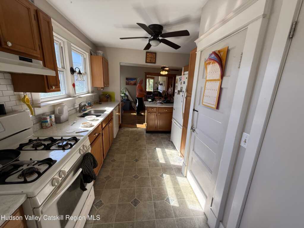 1632 Old Kings Highway, Saugerties, NY 12477 - Photo 14 of 26