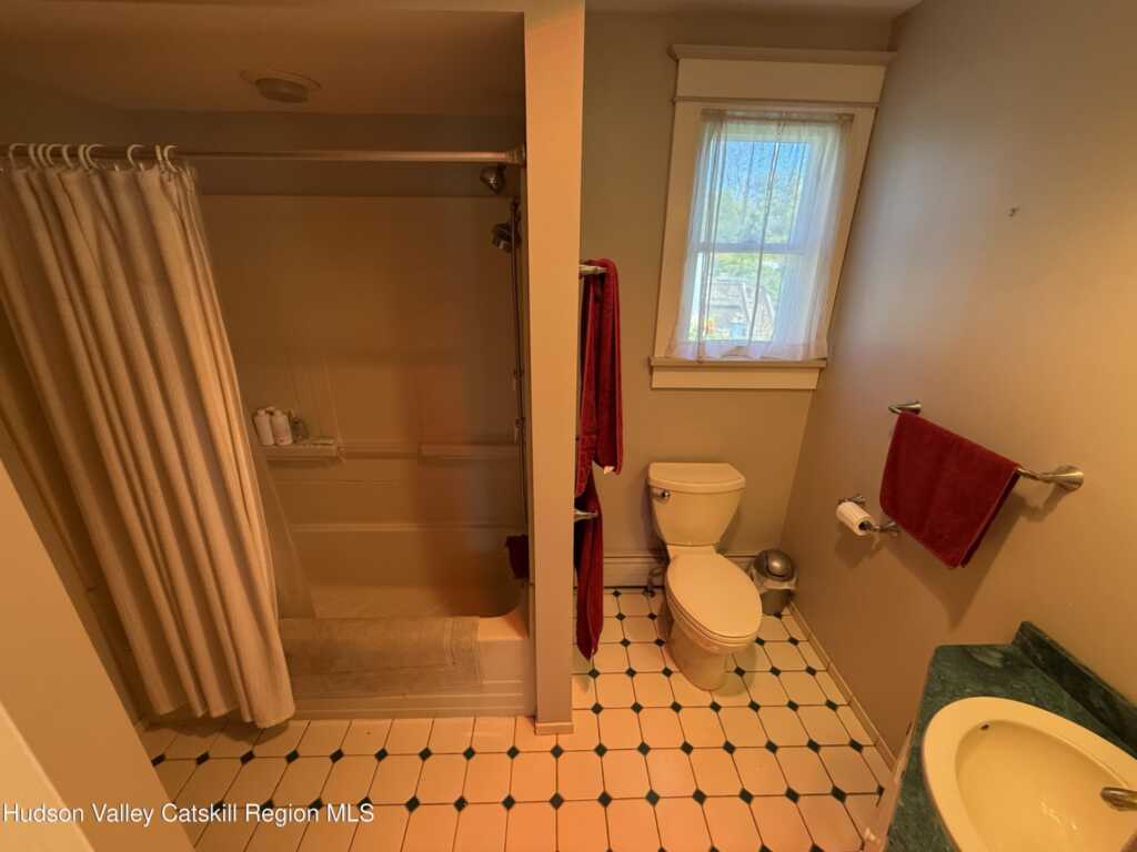 1632 Old Kings Highway, Saugerties, NY 12477 - Photo 15 of 26