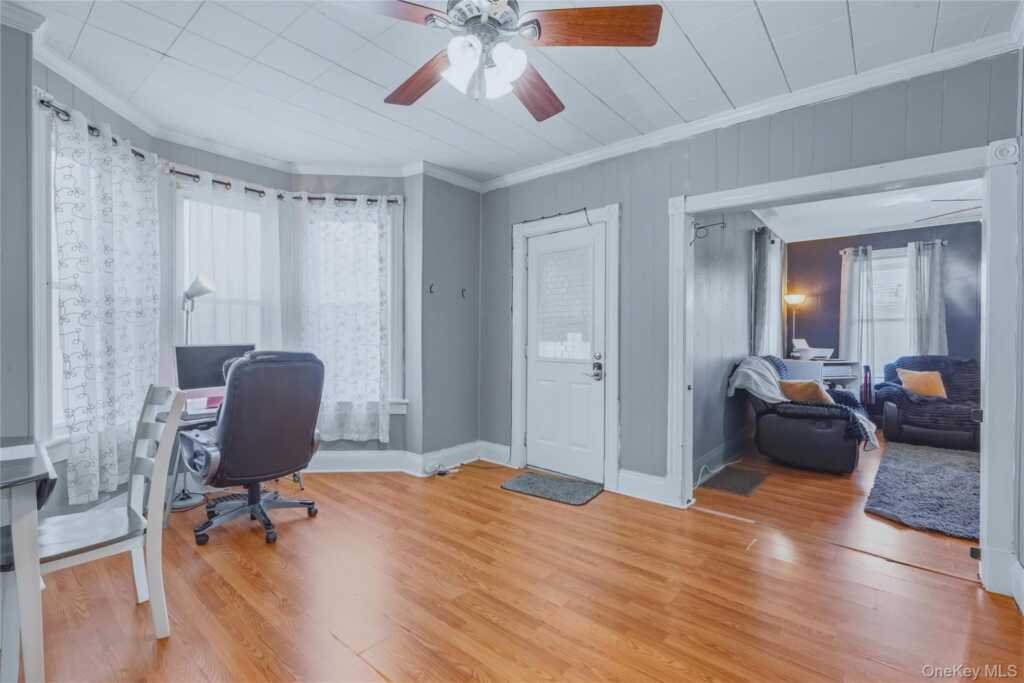 174 Foxhall Avenue, Kingston, NY 12401 - Photo 10 of 18