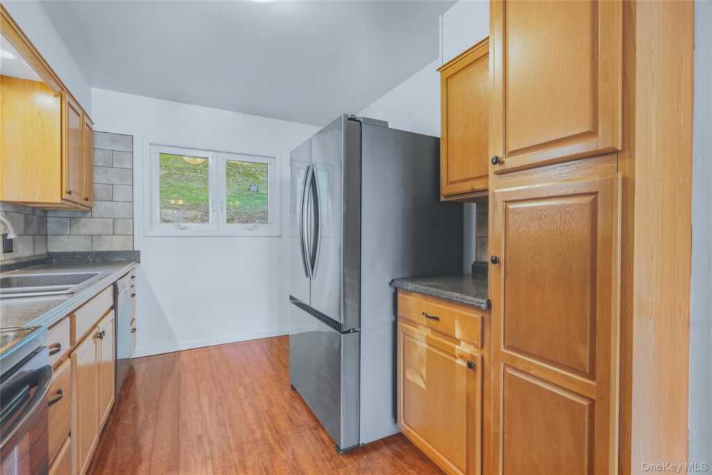 145 Linderman Avenue, Kingston, NY 12401 - Photo 14 of 25