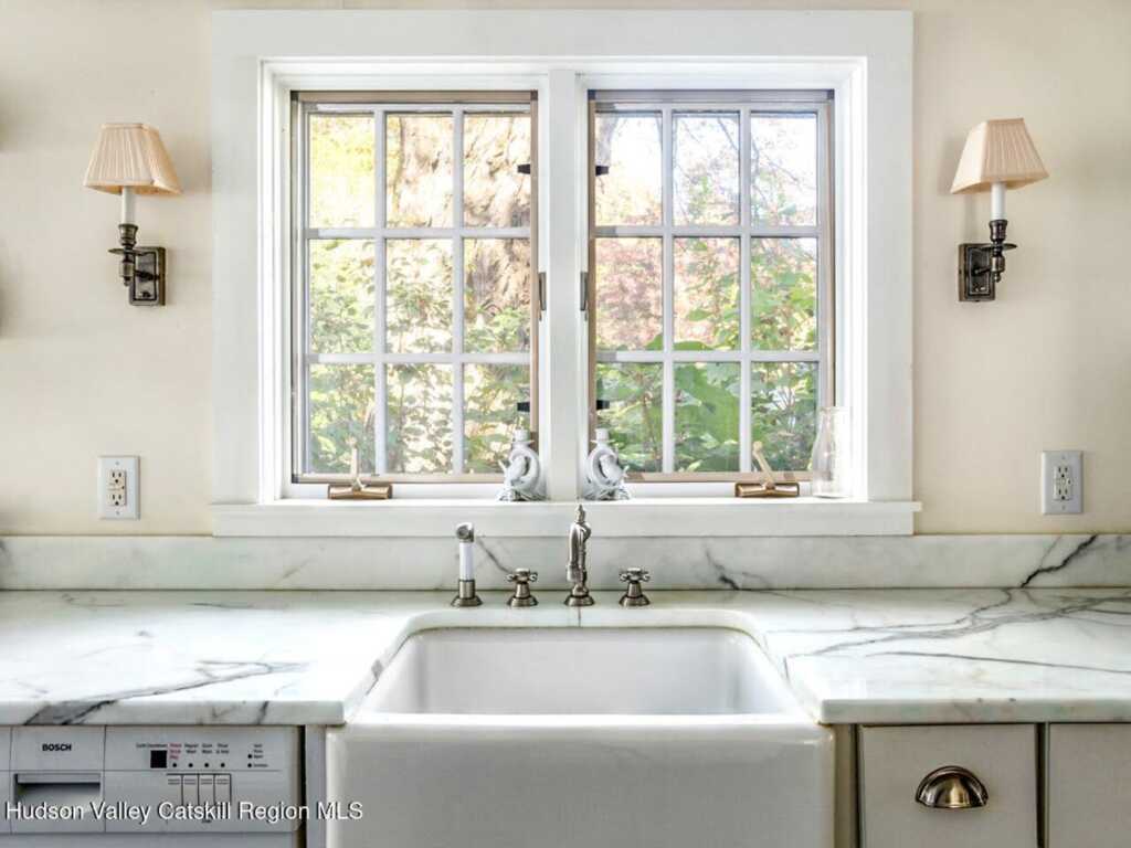326 Ralph Vedder Road, Saugerties, NY 12477 - Photo 6 of 39