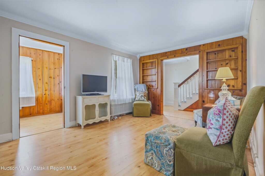10 Linwood Place, Kingston, NY 12401 - Photo 5 of 21