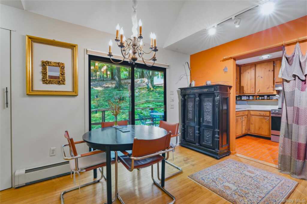 9 Crescent Lane, New Paltz, NY 12561 - Photo 11 of 48