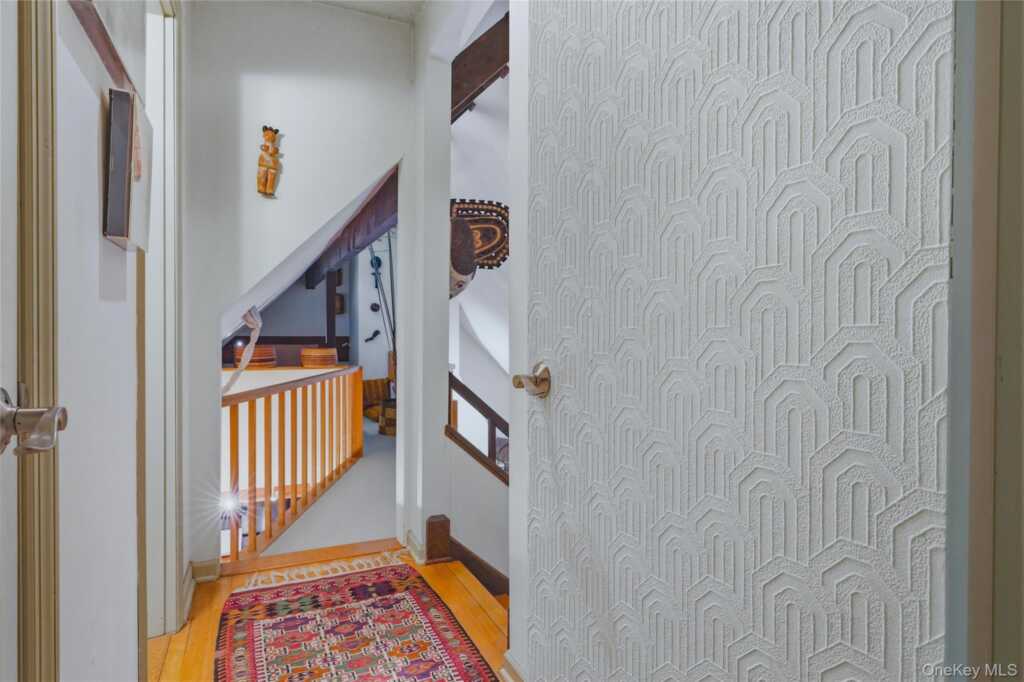 9 Crescent Lane, New Paltz, NY 12561 - Photo 23 of 48