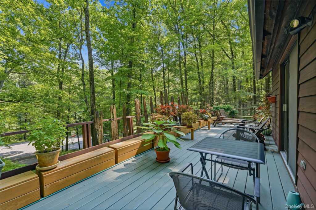 9 Crescent Lane, New Paltz, NY 12561 - Photo 32 of 48