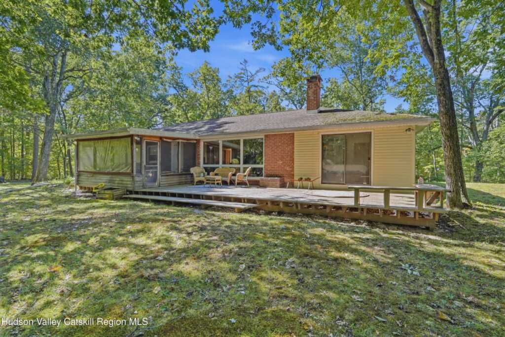 29 Glenerie Lane, Saugerties, NY 12477 - Photo 25 of 28
