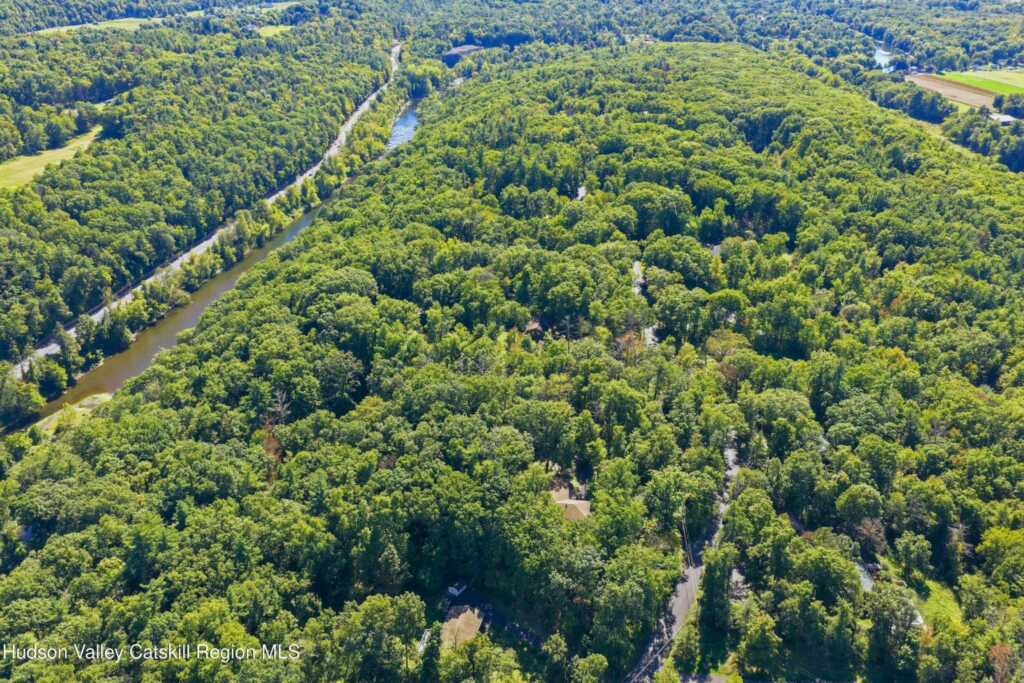 29 Glenerie Lane, Saugerties, NY 12477 - Photo 26 of 28
