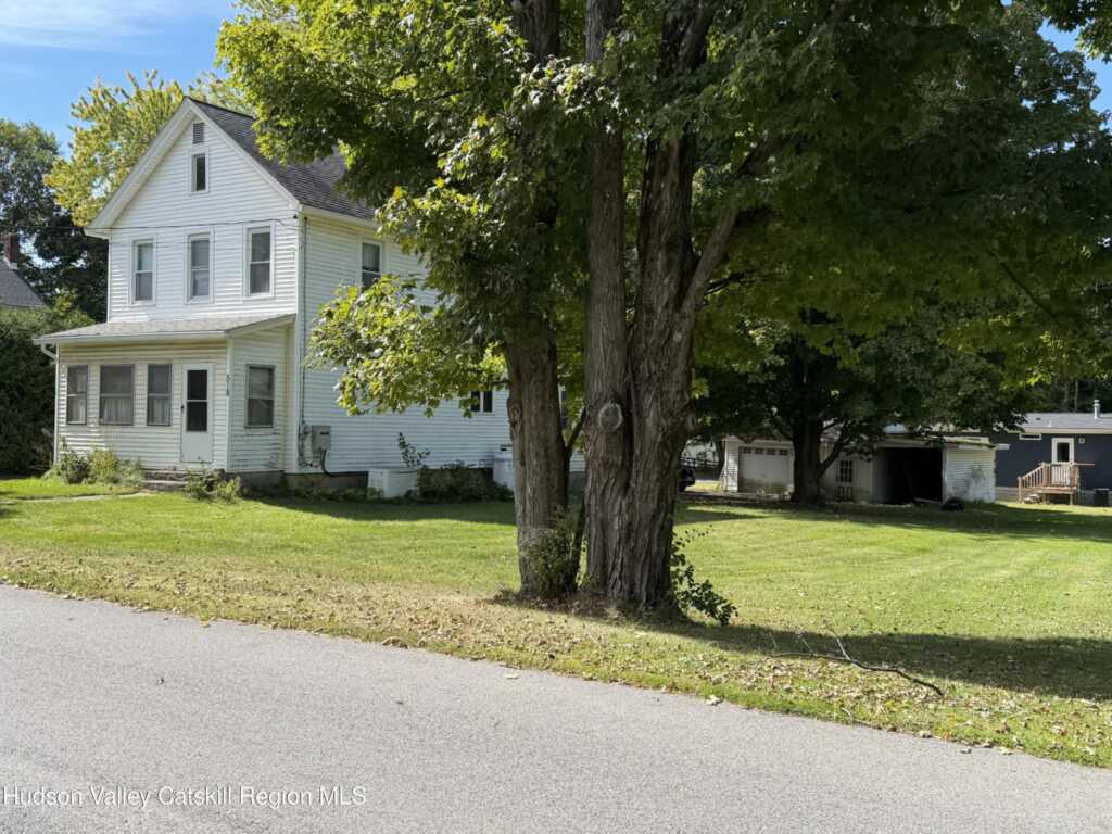 518 Main Street, Kingston, NY 12401 - Photo 2 of 32
