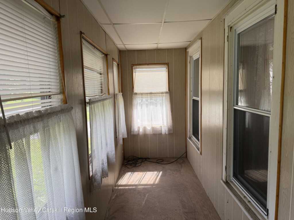 518 Main Street, Kingston, NY 12401 - Photo 26 of 32
