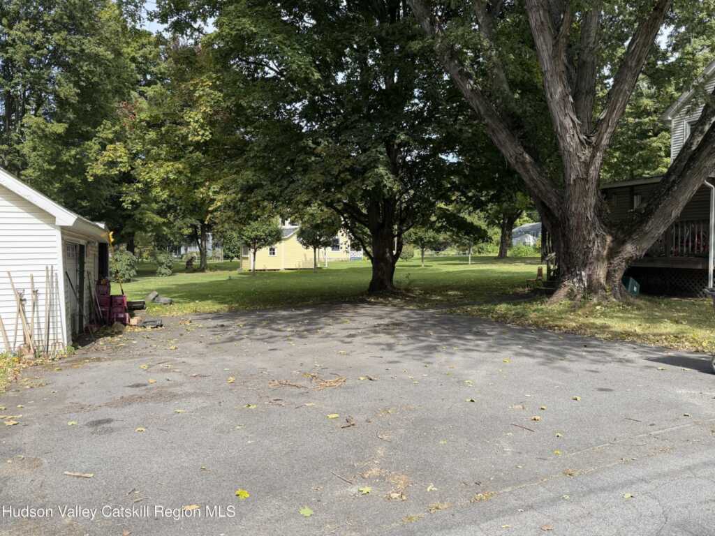 518 Main Street, Kingston, NY 12401 - Photo 29 of 32