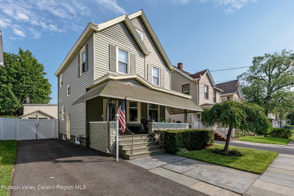 160 O'Neil Street, Kingston, NY 12401 - Photo 2 of 41