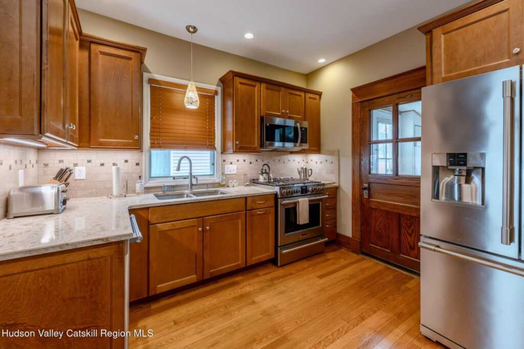 160 O'Neil Street, Kingston, NY 12401 - Photo 20 of 41