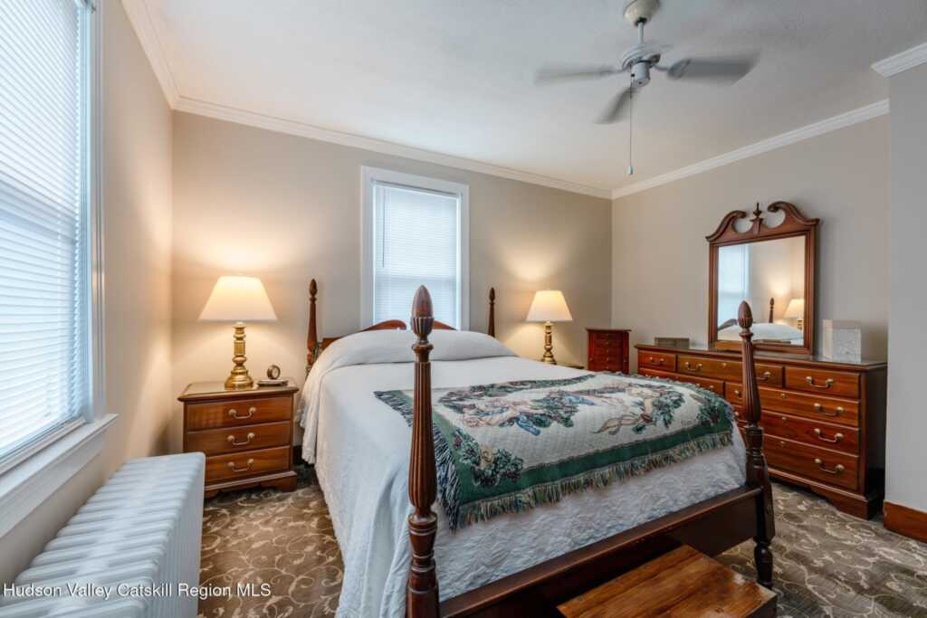 160 O'Neil Street, Kingston, NY 12401 - Photo 26 of 41