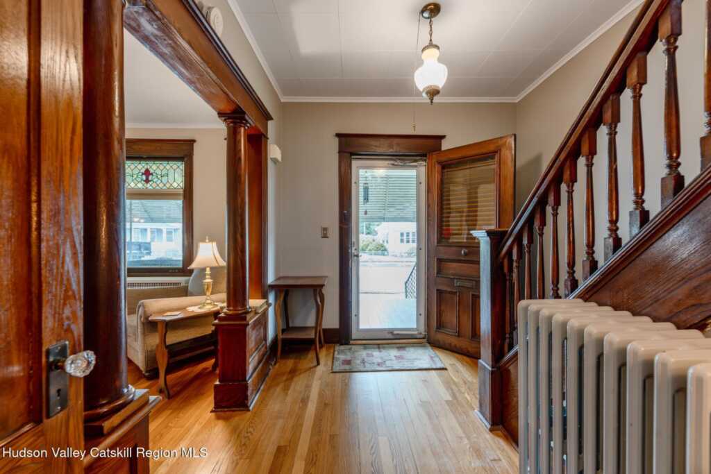 160 O'Neil Street, Kingston, NY 12401 - Photo 5 of 41