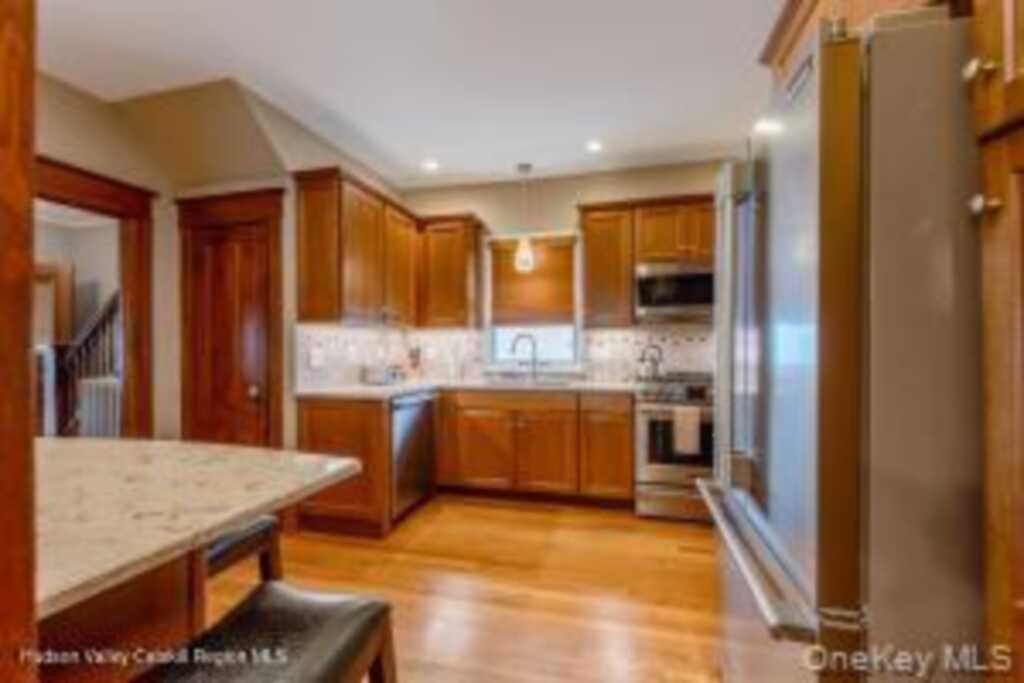 160 Oneil Street, Kingston, NY 12401 - Photo 15 of 41