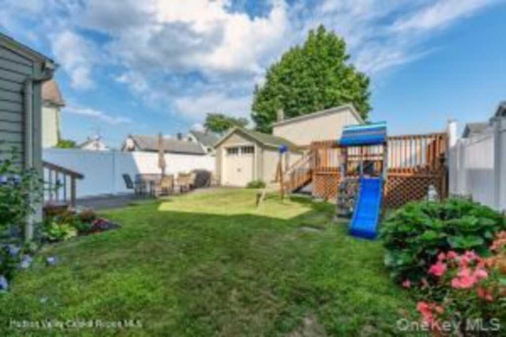 160 Oneil Street, Kingston, NY 12401 - Photo 37 of 41