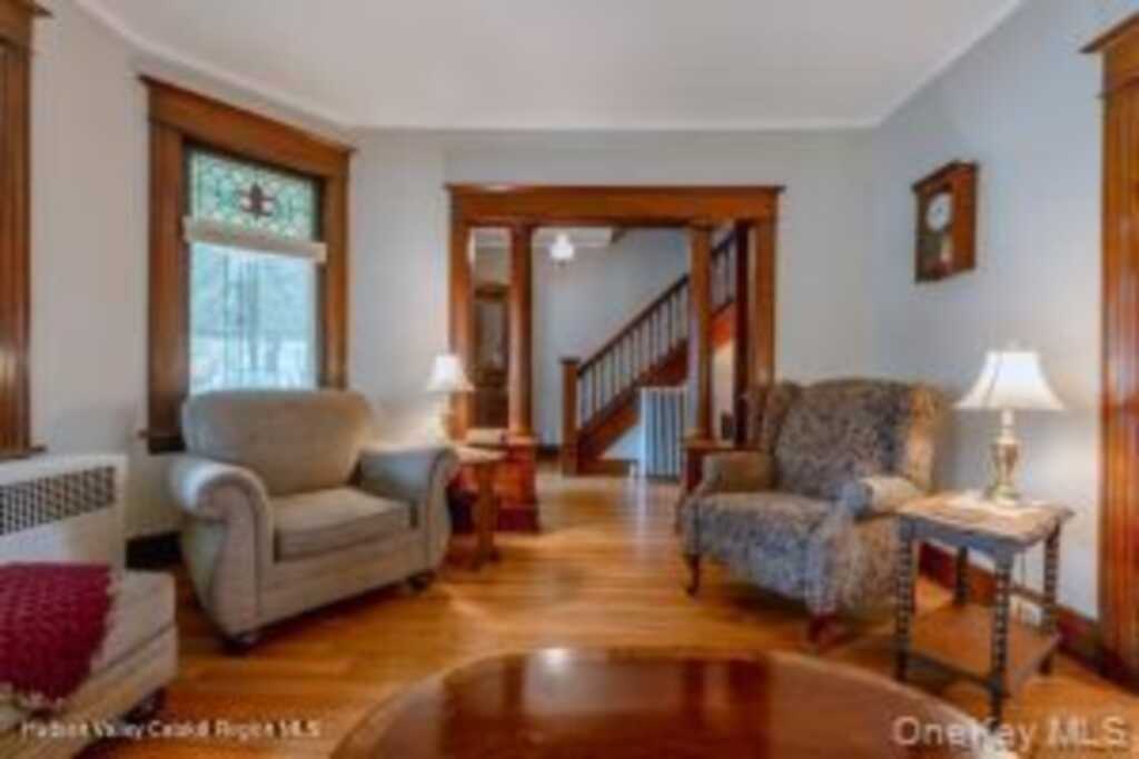 160 Oneil Street, Kingston, NY 12401 - Photo 9 of 41
