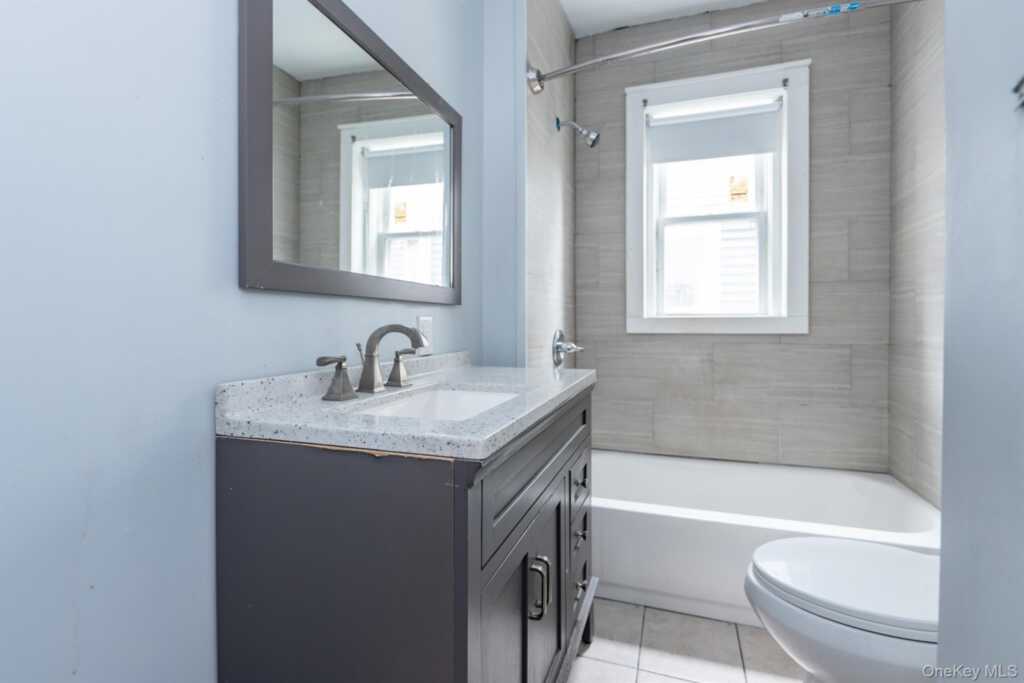 102 Henry Street, Kingston, NY 12401 - Photo 11 of 28
