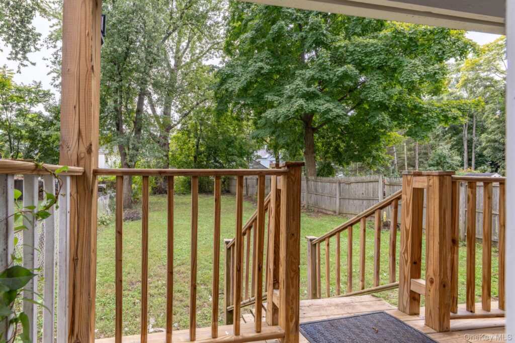 102 Henry Street, Kingston, NY 12401 - Photo 24 of 28