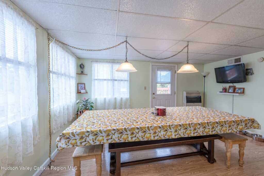 411 Linderman Avenue, Kingston, NY 12401 - Photo 19 of 50
