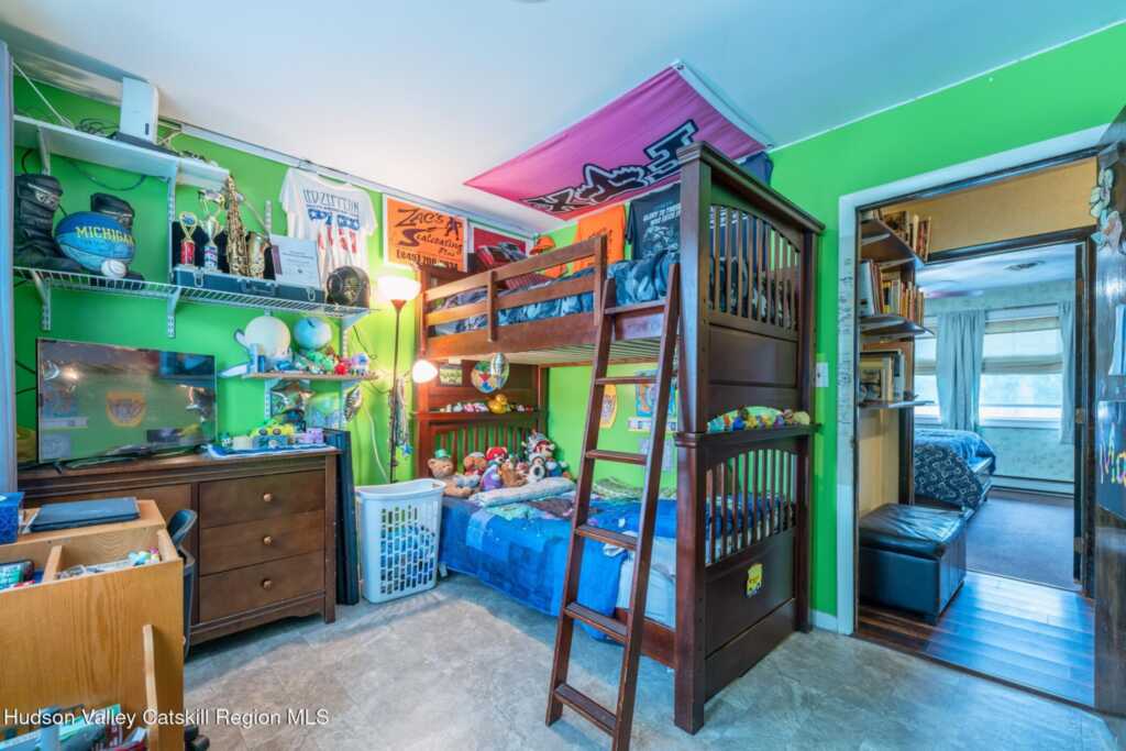 411 Linderman Avenue, Kingston, NY 12401 - Photo 26 of 50