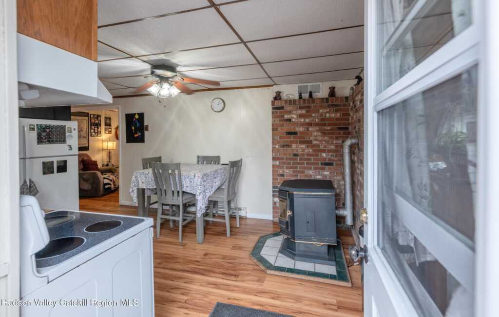 411 Linderman Avenue, Kingston, NY 12401 - Photo 29 of 50
